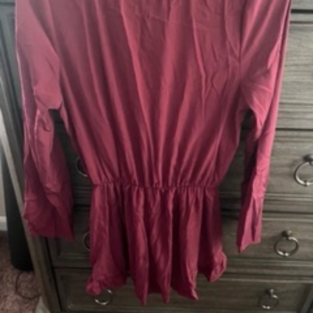 Romper - Picture 2 of 3